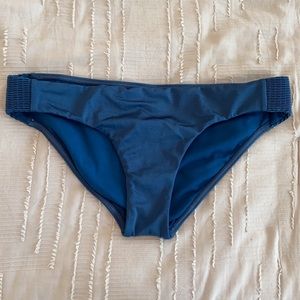 New Billabong bottom lowrider medium coverage